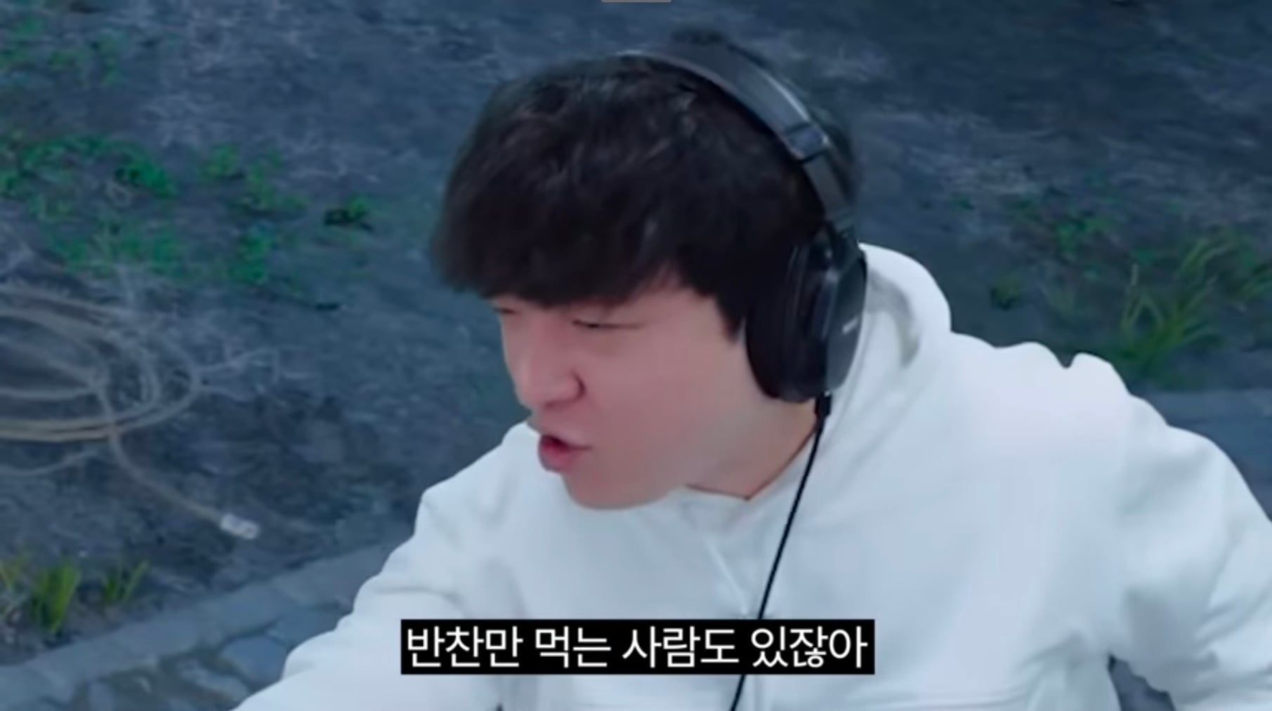Screenshot_20260404_152641_YouTube.jpg