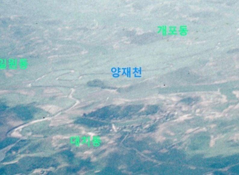 b5259f950220bce3d5a591aa6ab3c5158aae59efbf1c9fe337ddadca5e041133.jpg